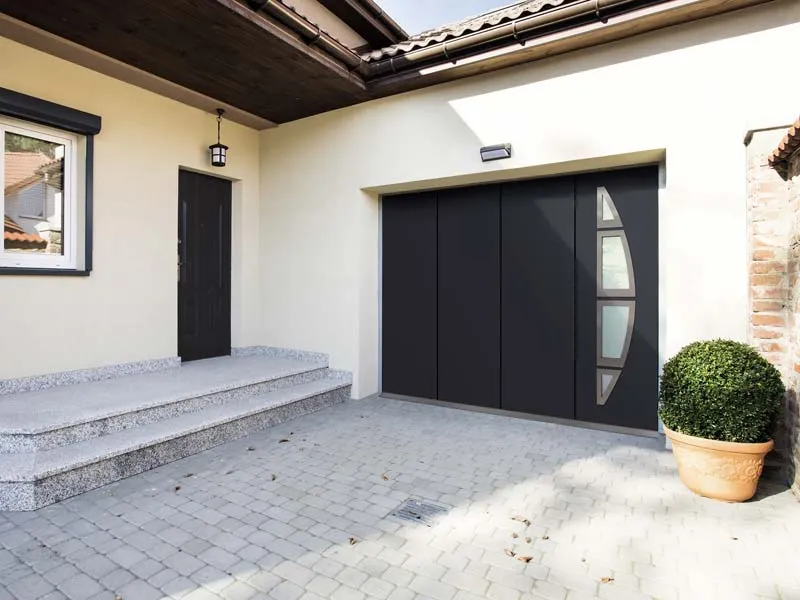 porte de garage sur mesure saint gilles croix de vie